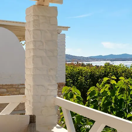 Kriolithos بيت للعطل *