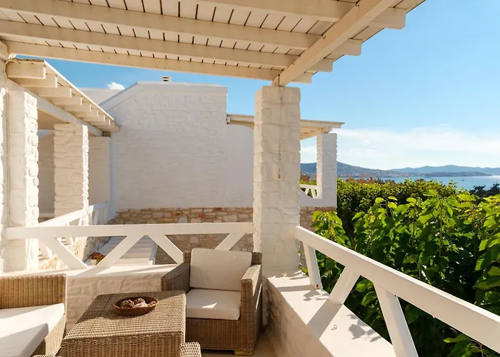 Kriolithos بيت للعطل باروس