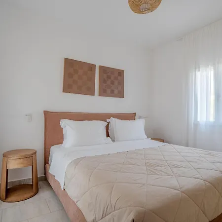Kriolithos Holiday home *
