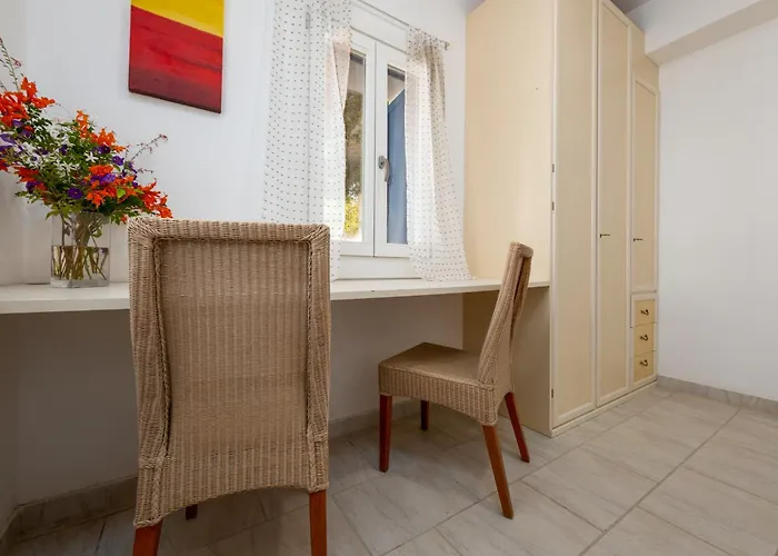 Kriolithos Casa de Férias Páros